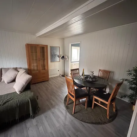 Апартаменты 2 Beds Centrally Located In