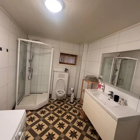 Апартаменты 2 Beds Centrally Located In *