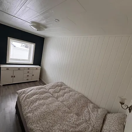 2 Beds Centrally Located In * Gravdal (Vestvagoy)