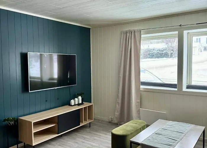 Large Centrally Located In Gravdal Daire Vestvagoy